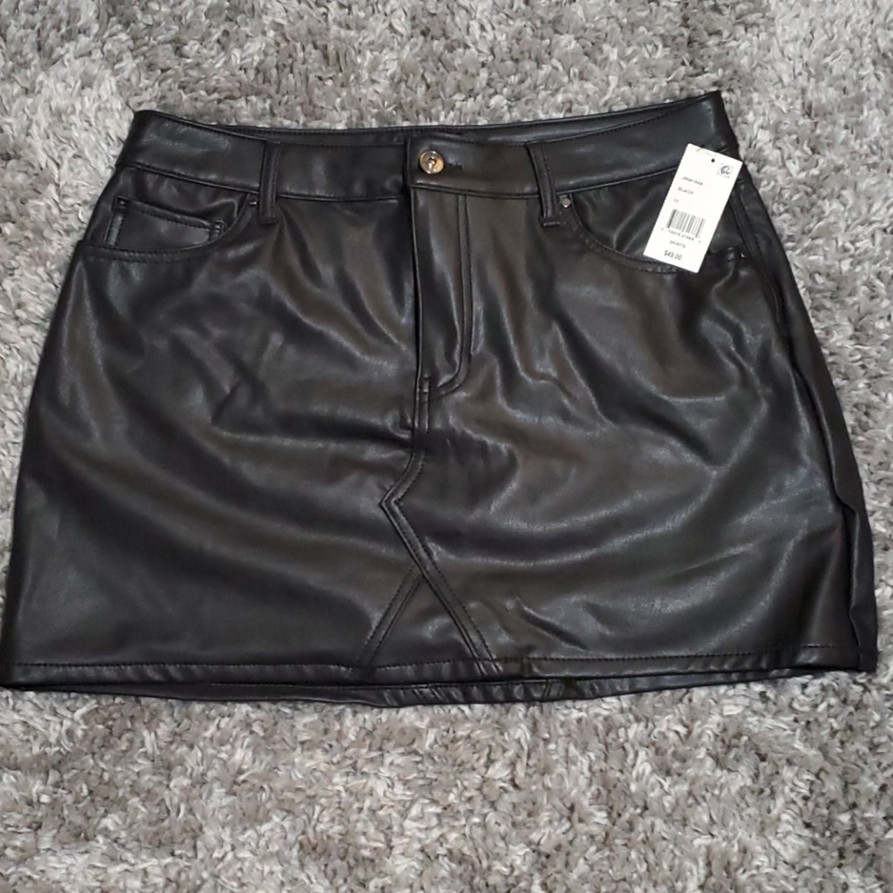Black imitation leather skirt